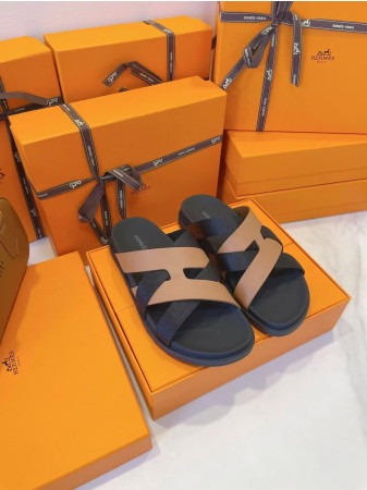 UA Hermès Kazimir Sandal