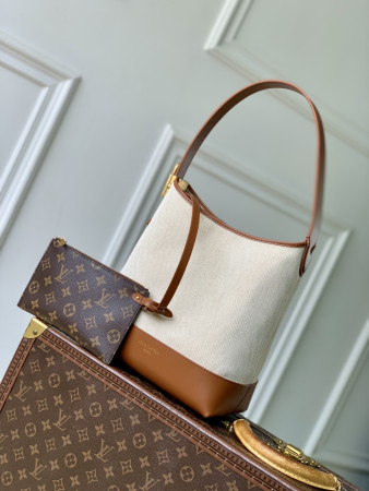 LV Low Key Hobo PM M25468 24x28x16cm