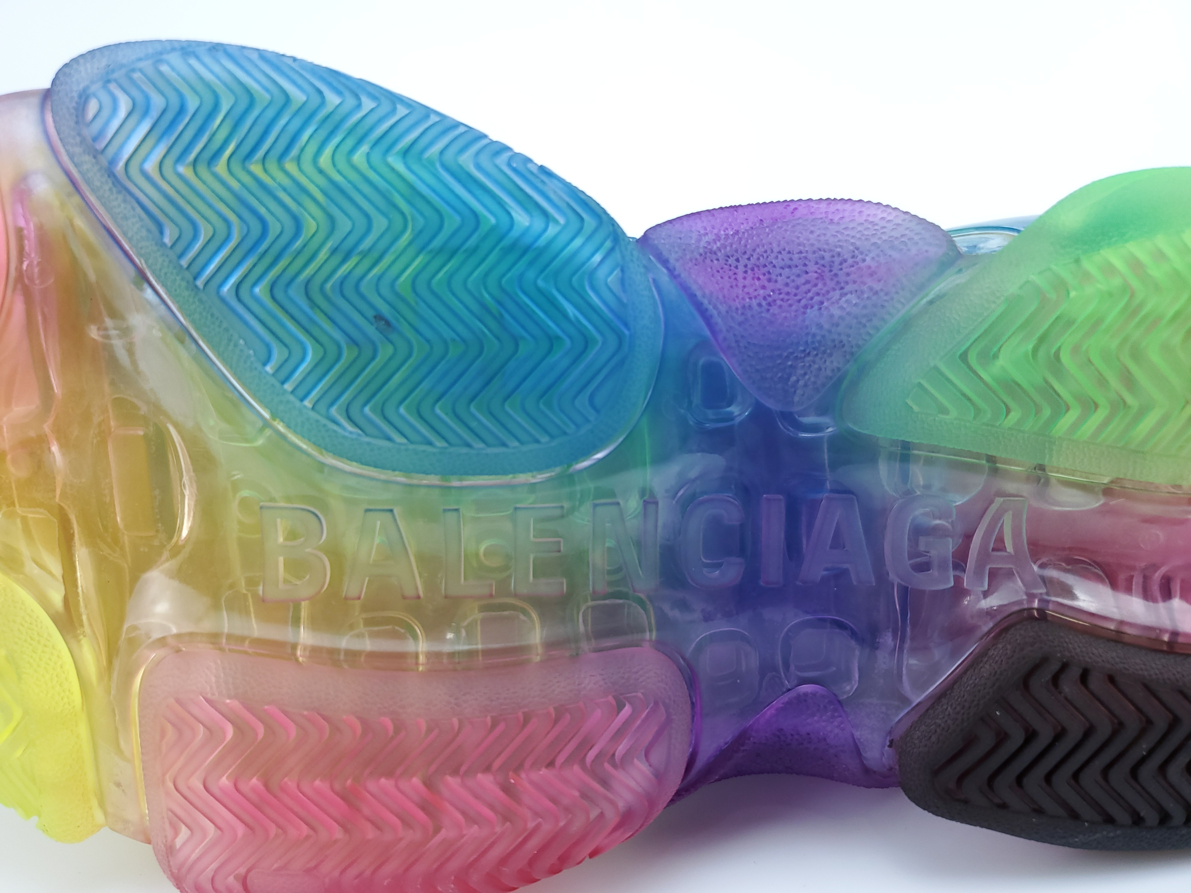 Balenciga Triple S Rainbow