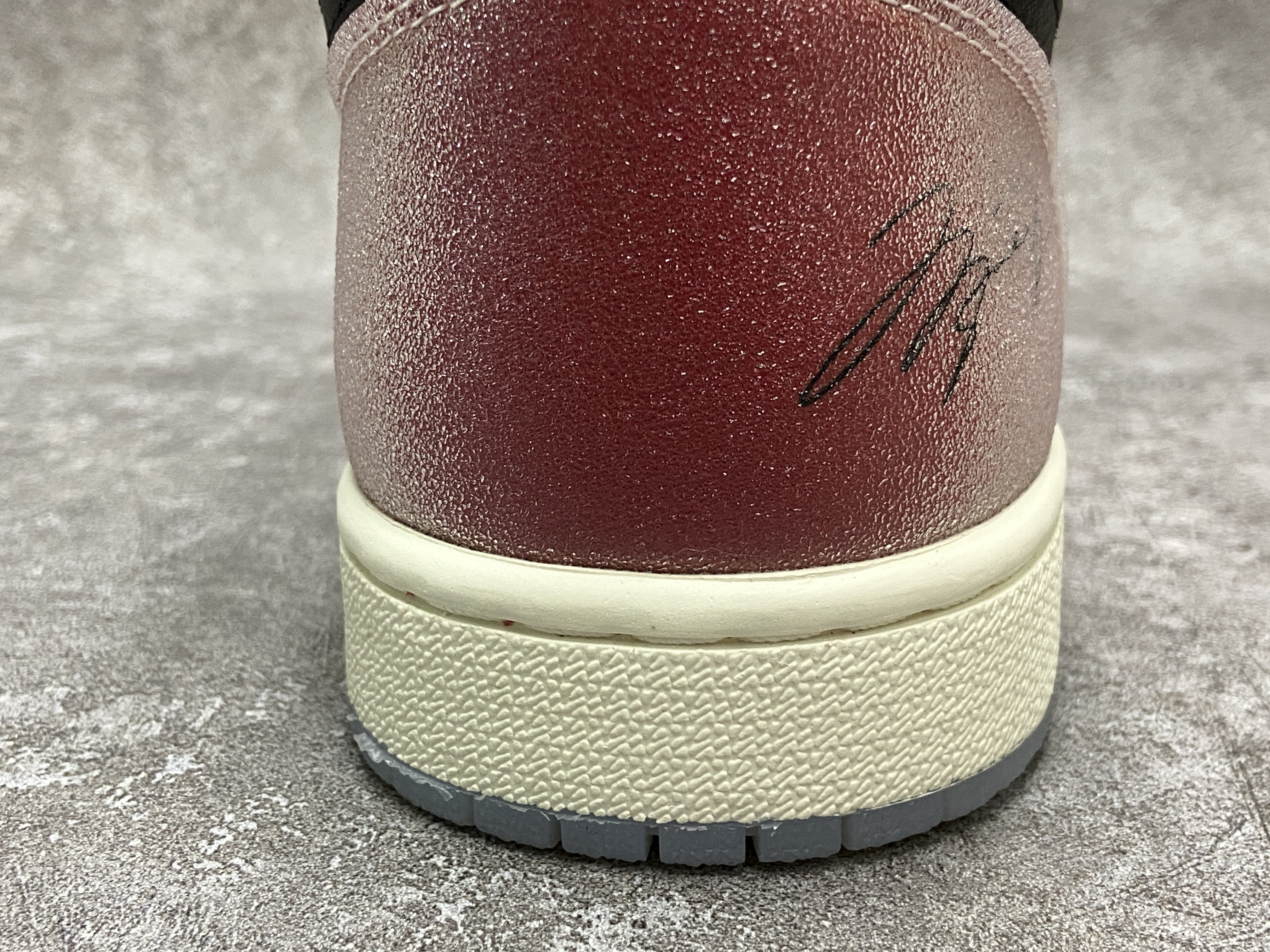 Jordan 1 Retro High Trophy Room Chicago