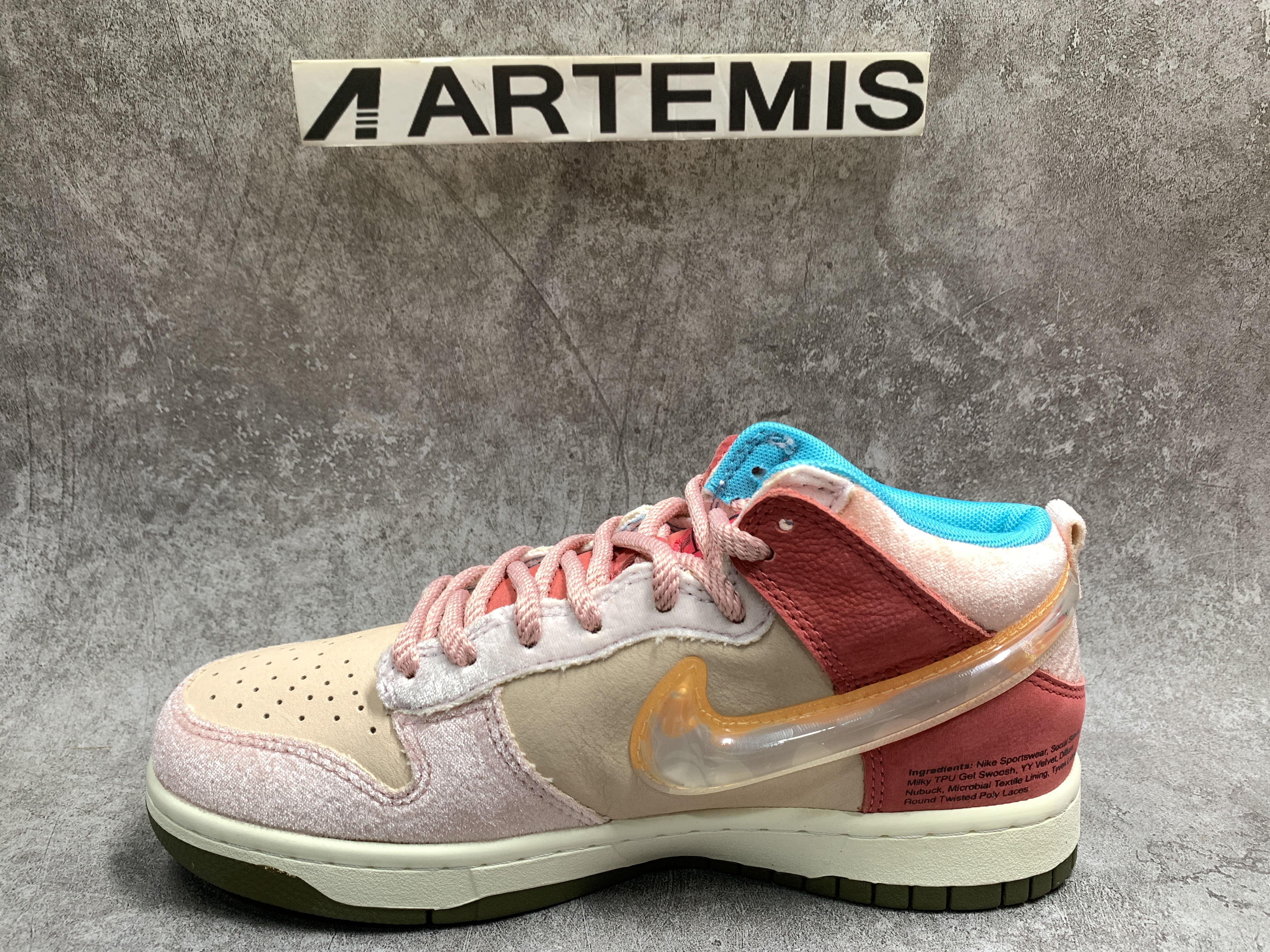 Nike Dunk Mid Social Status Free Lunch Strawberry Milk