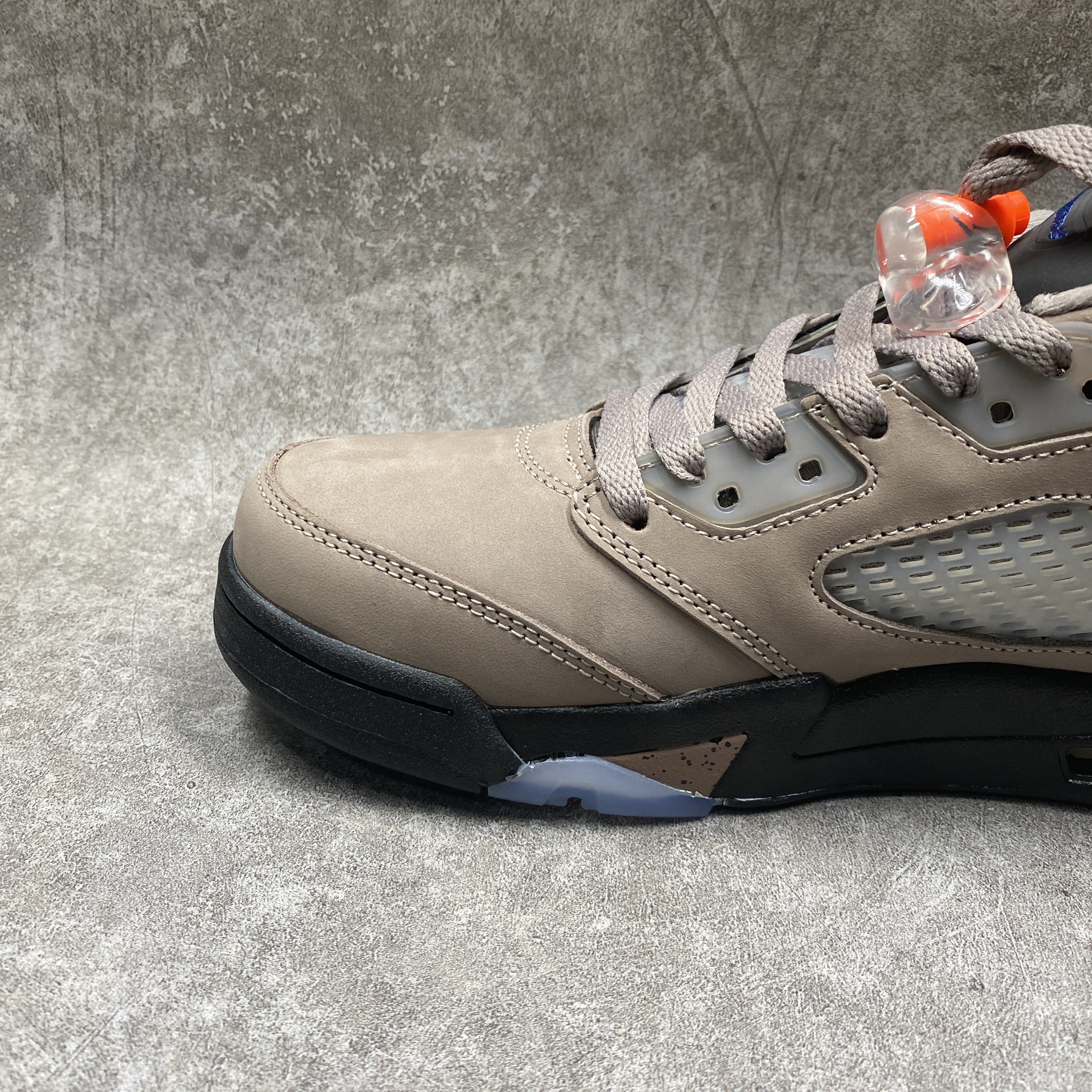 ‍PSG x Air Jordan 5 Retro Low Pumice