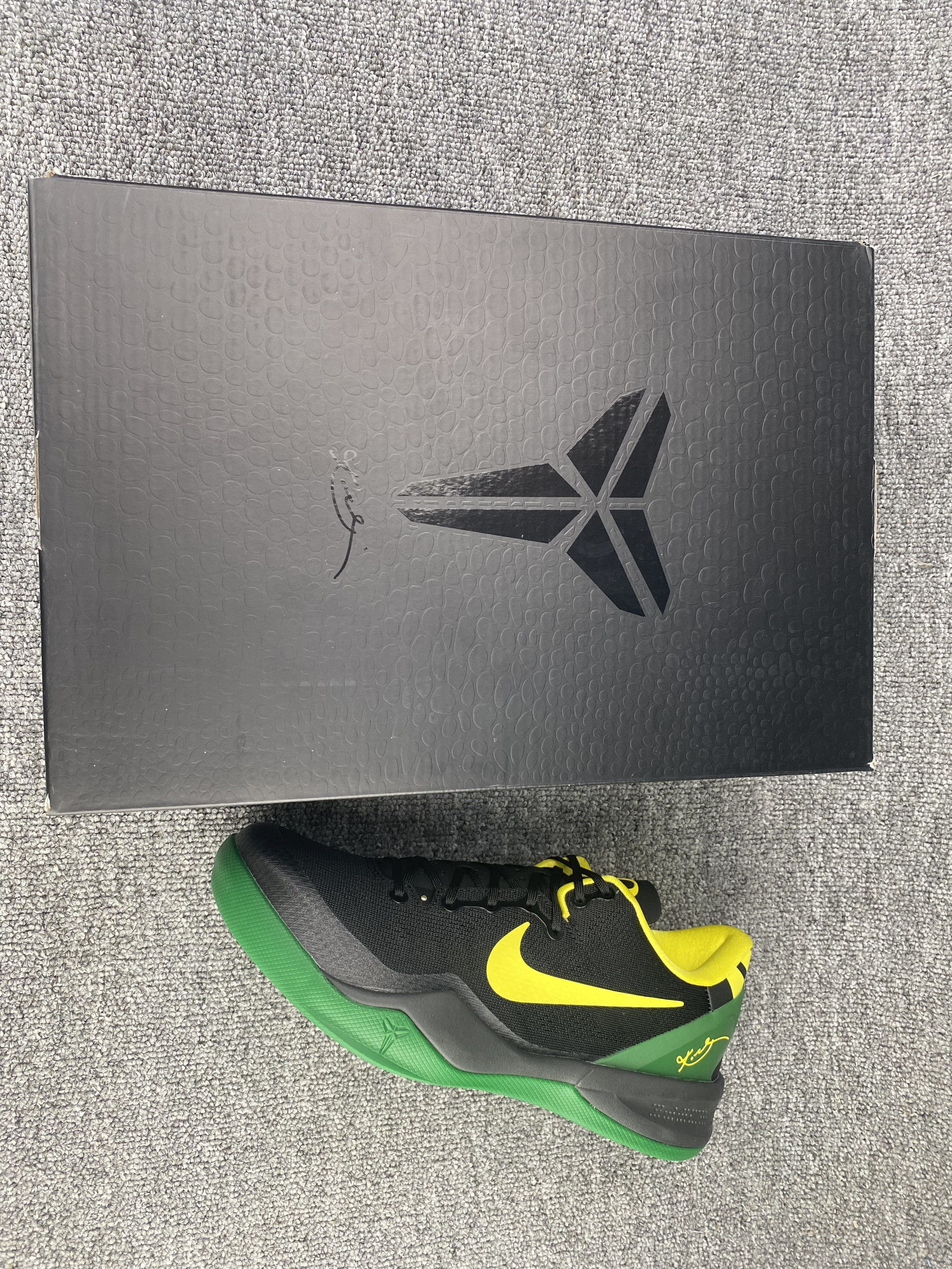 UA Nike Kobe 8 Protro