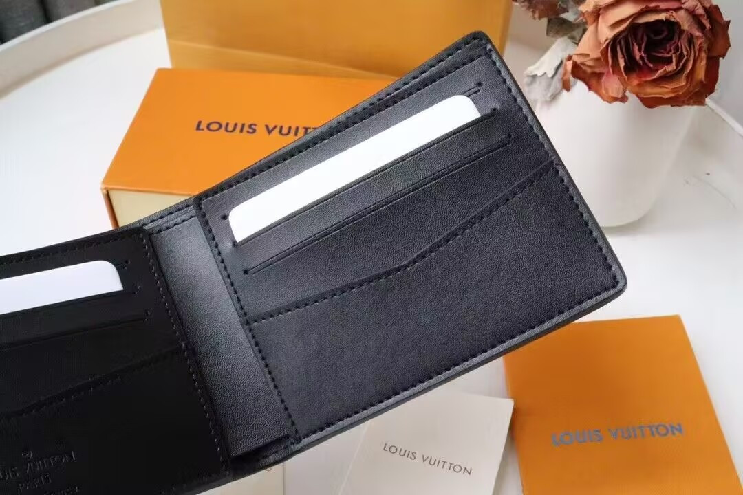 LV Multiple Wallet M69075 11x 9CM