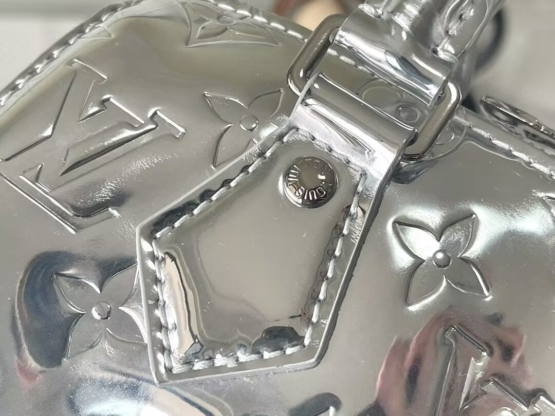 LV Speedy Bandoulière 20 M11987 20.5x13.5x12cm