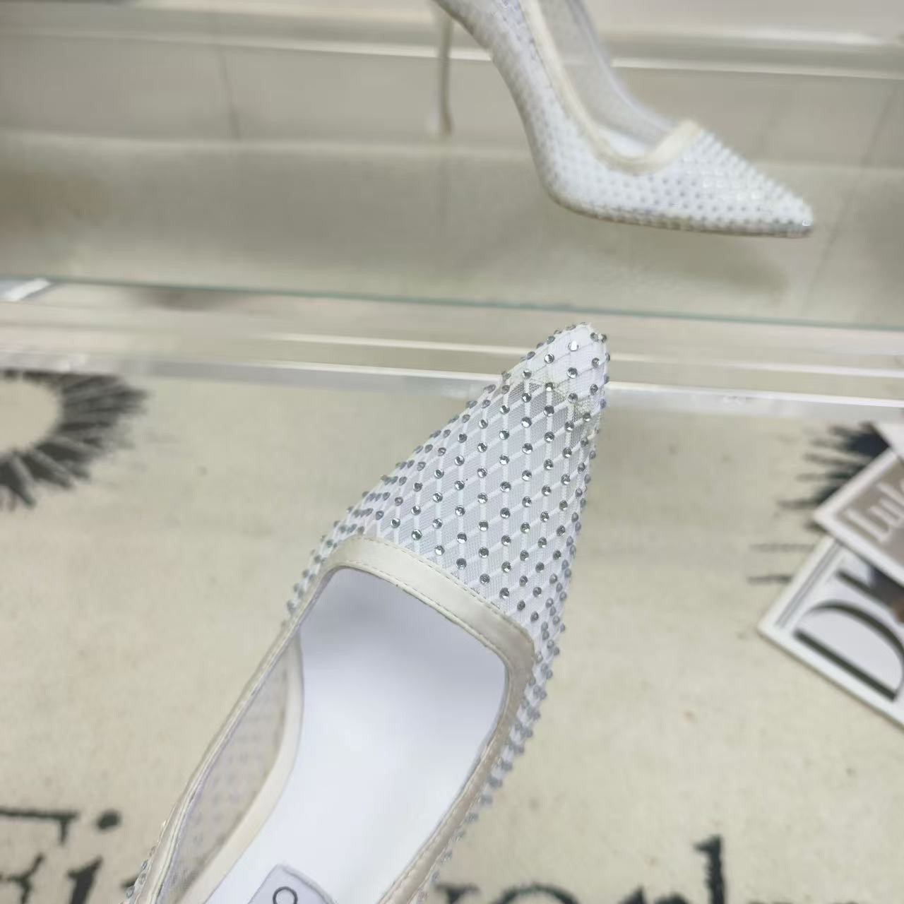 ua Ji*y Ch* white mesh pumps