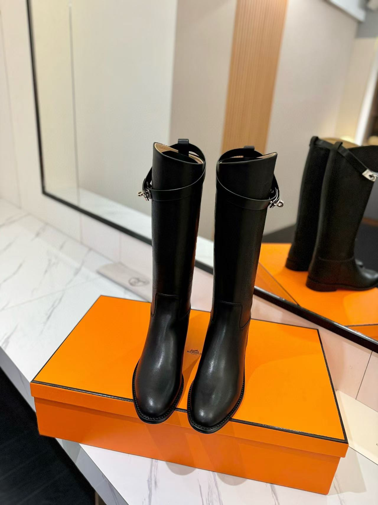 UA Hermès Jumping Boots