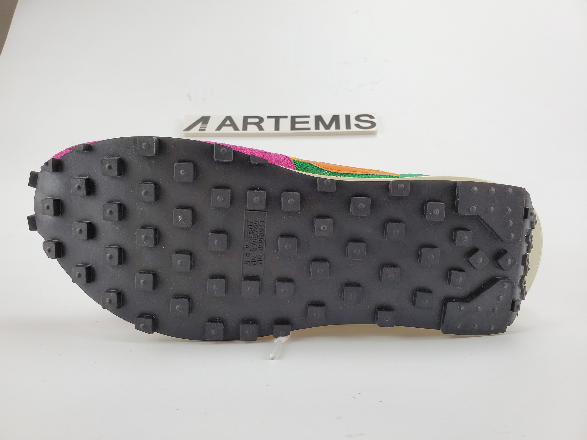 SACAI X NIKE LDWAFFLE “PINK GREEN”