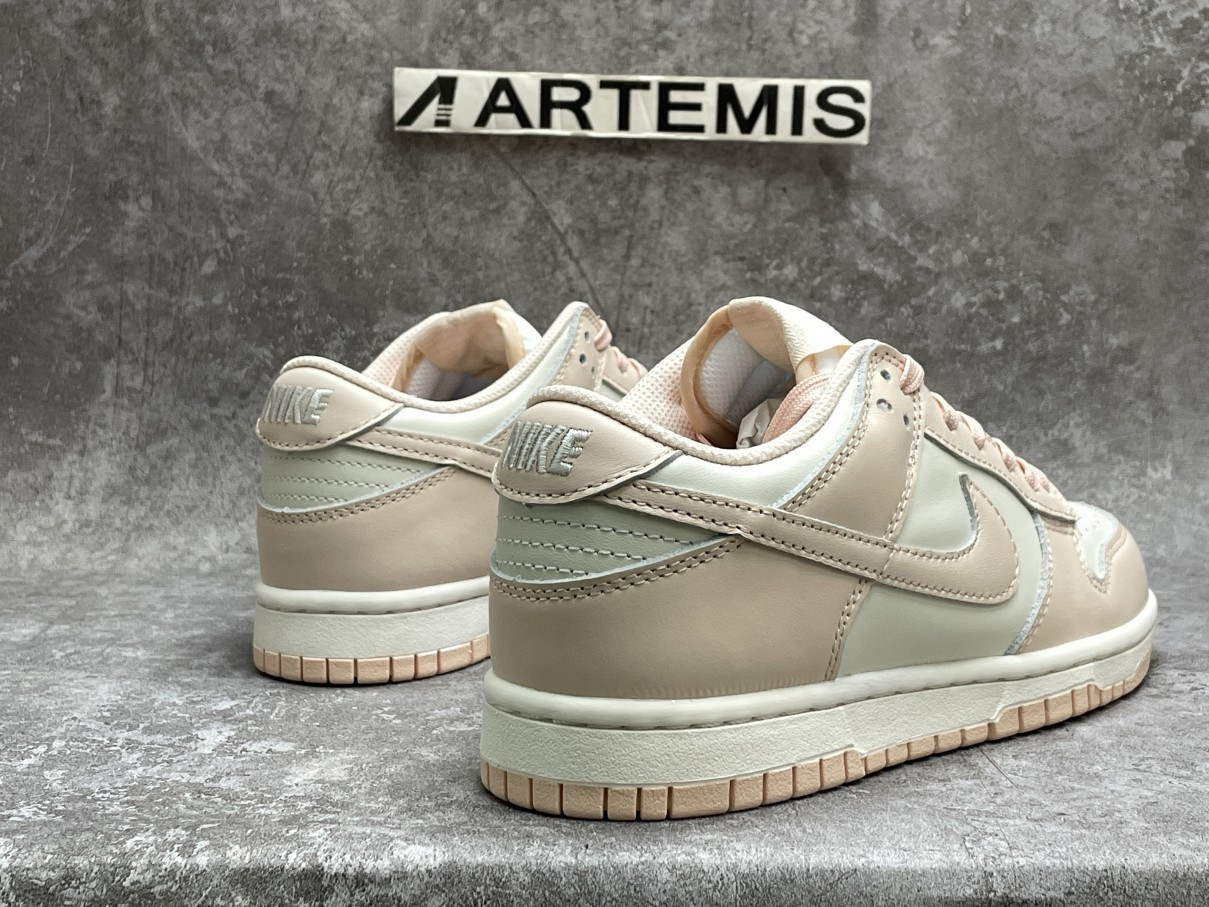 Nike Dunk Low Orange Pearl