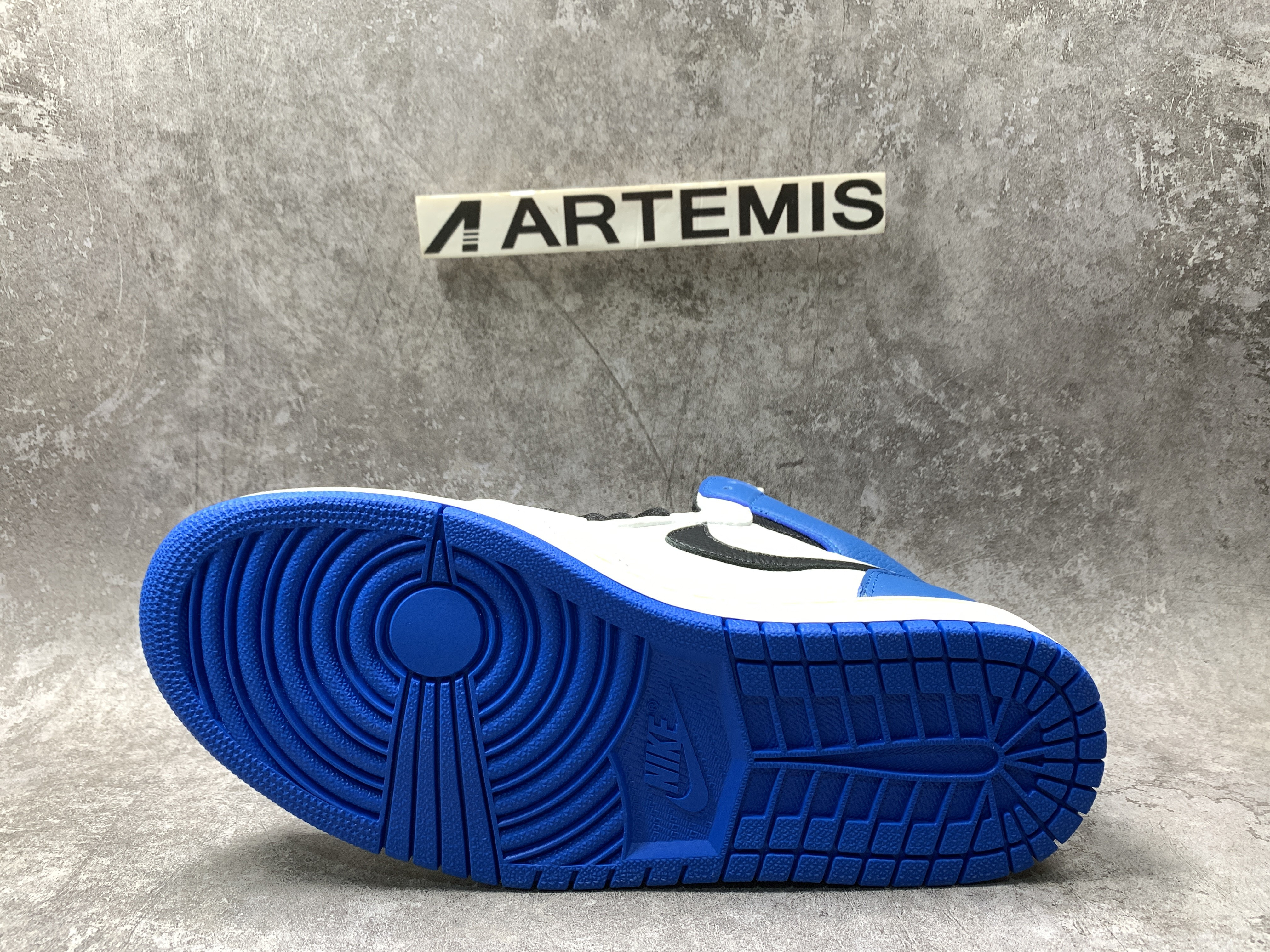 Air Jordan 1 Retro High x Travis Scott x Fragment