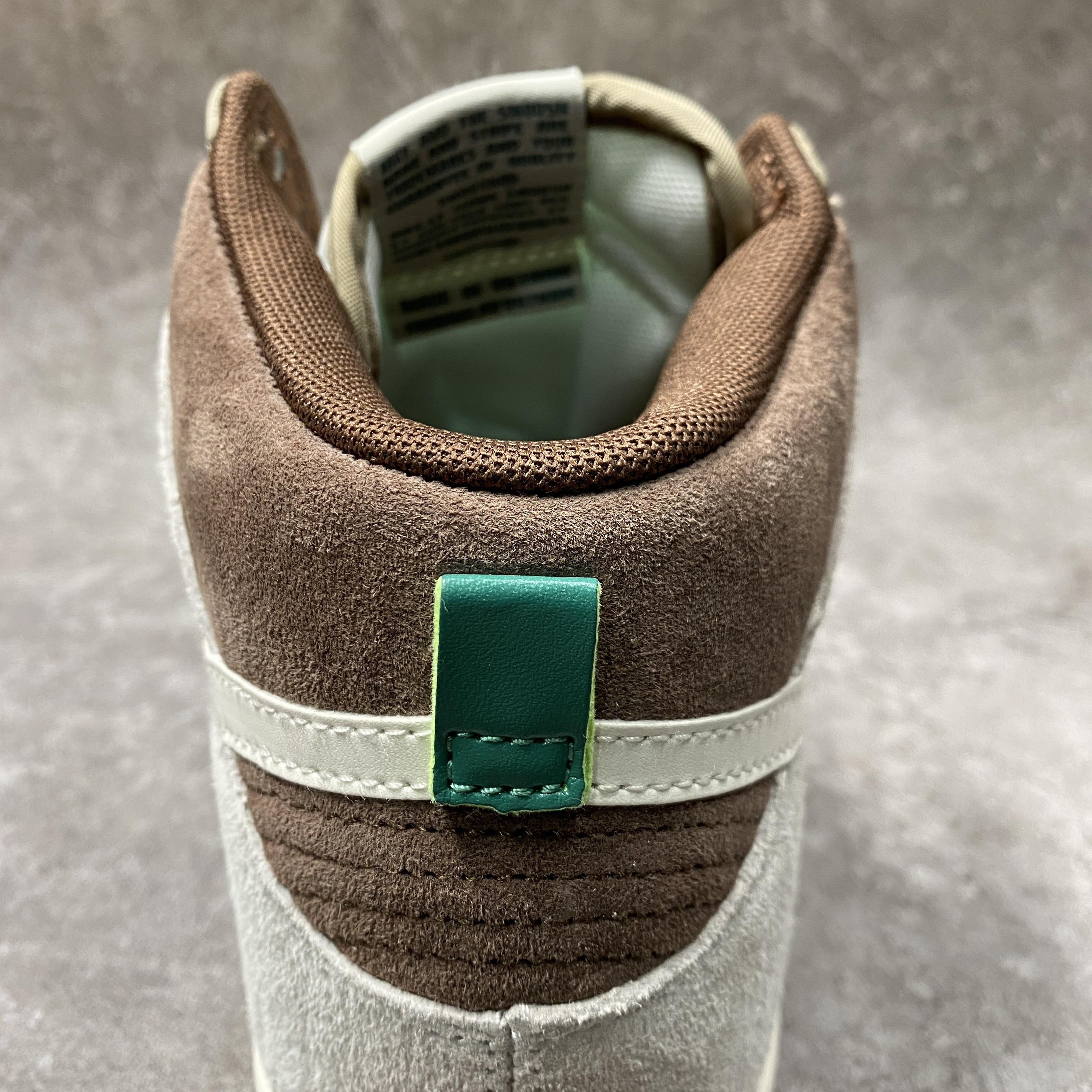 Nike Dunk High Light Chocolate