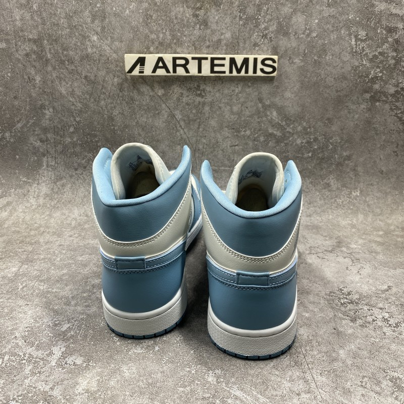 Air Jordan 1 Mid UNC (2022)