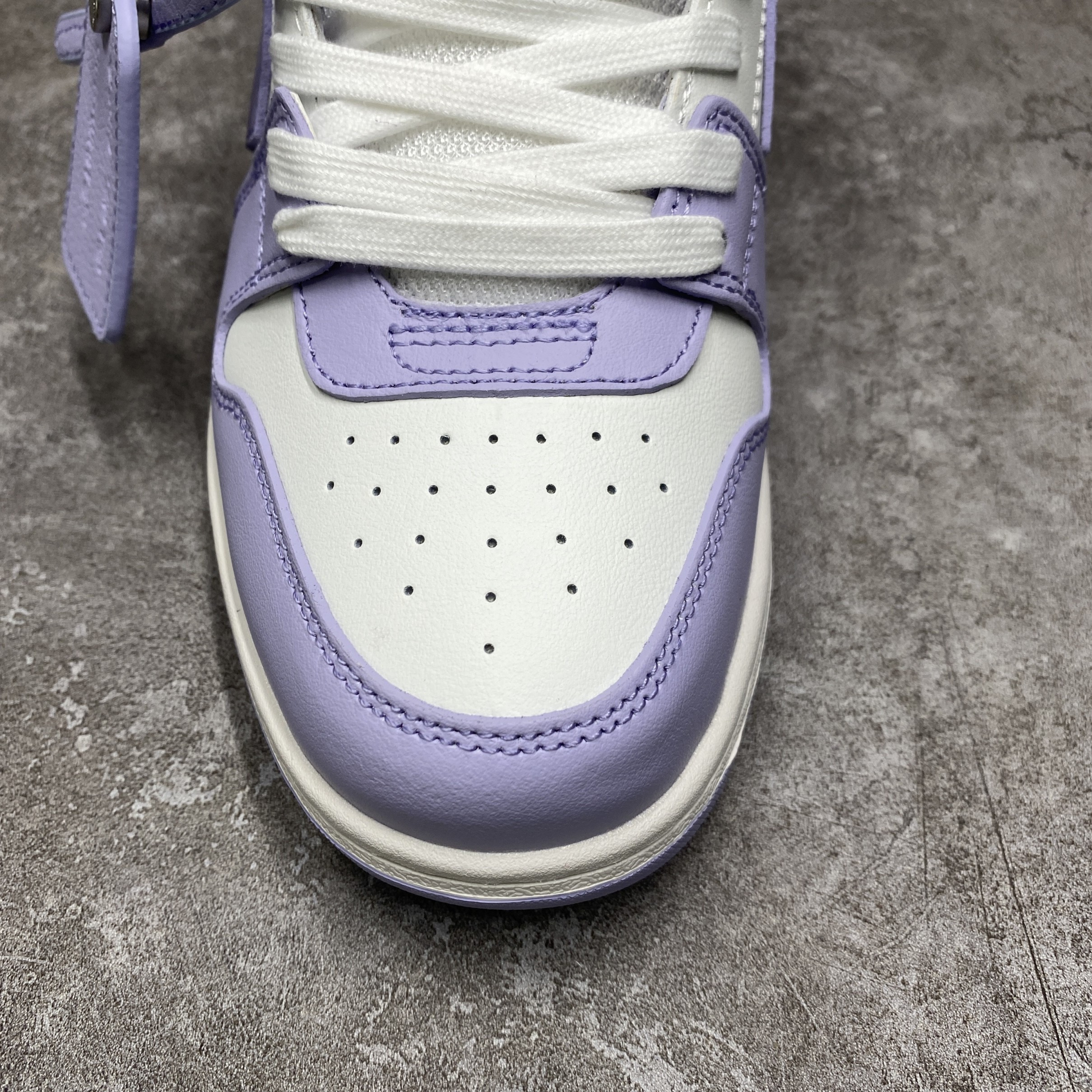Off White Out Of Office Sneaker in White Lilac