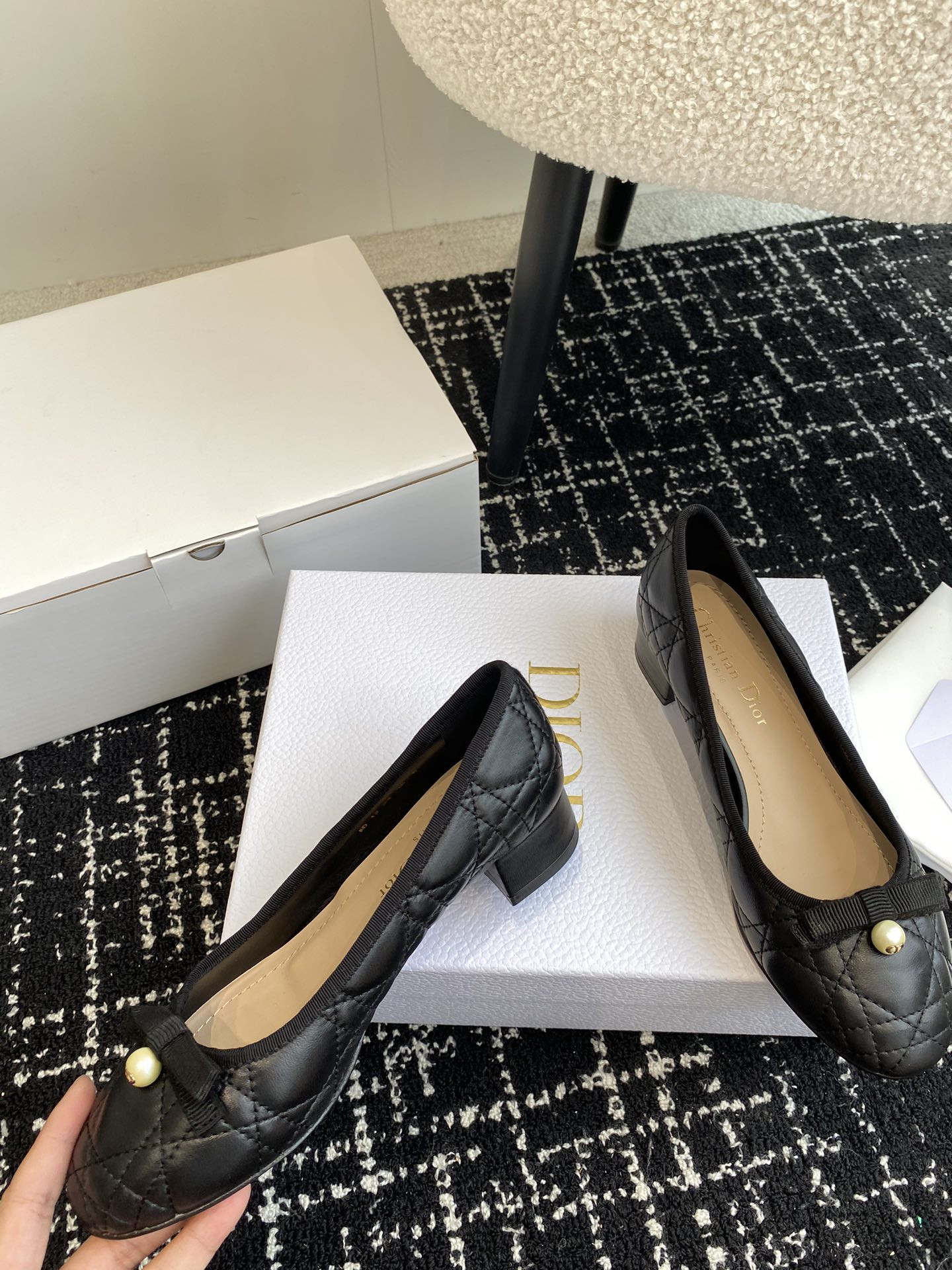 ua D*or ballet pump black