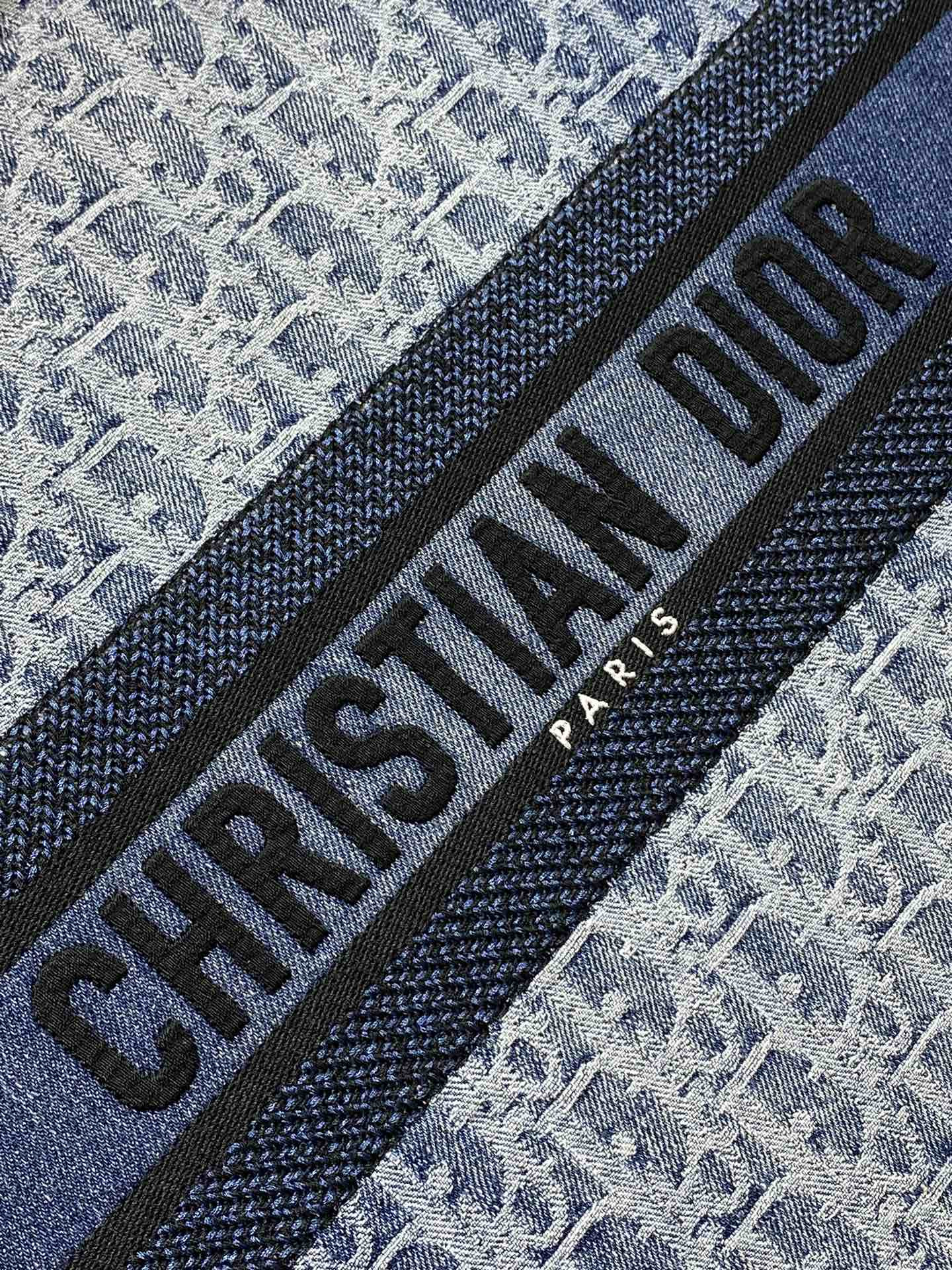 large D*or book tote blue denim D*or oblique jacquard  42 x 35 x 18.5 cm