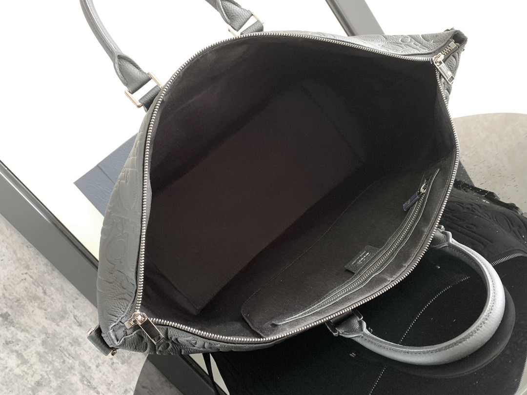 D*or weekender 40 black D*or gravity leather and black grained calfskin  57.5 x 34.5 x 22 cm