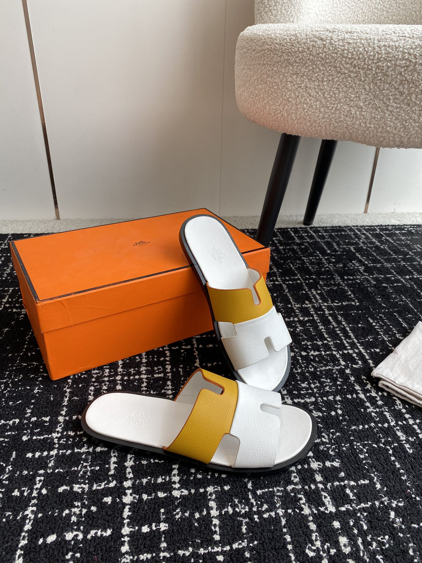 UA Hermès Izmir sandal