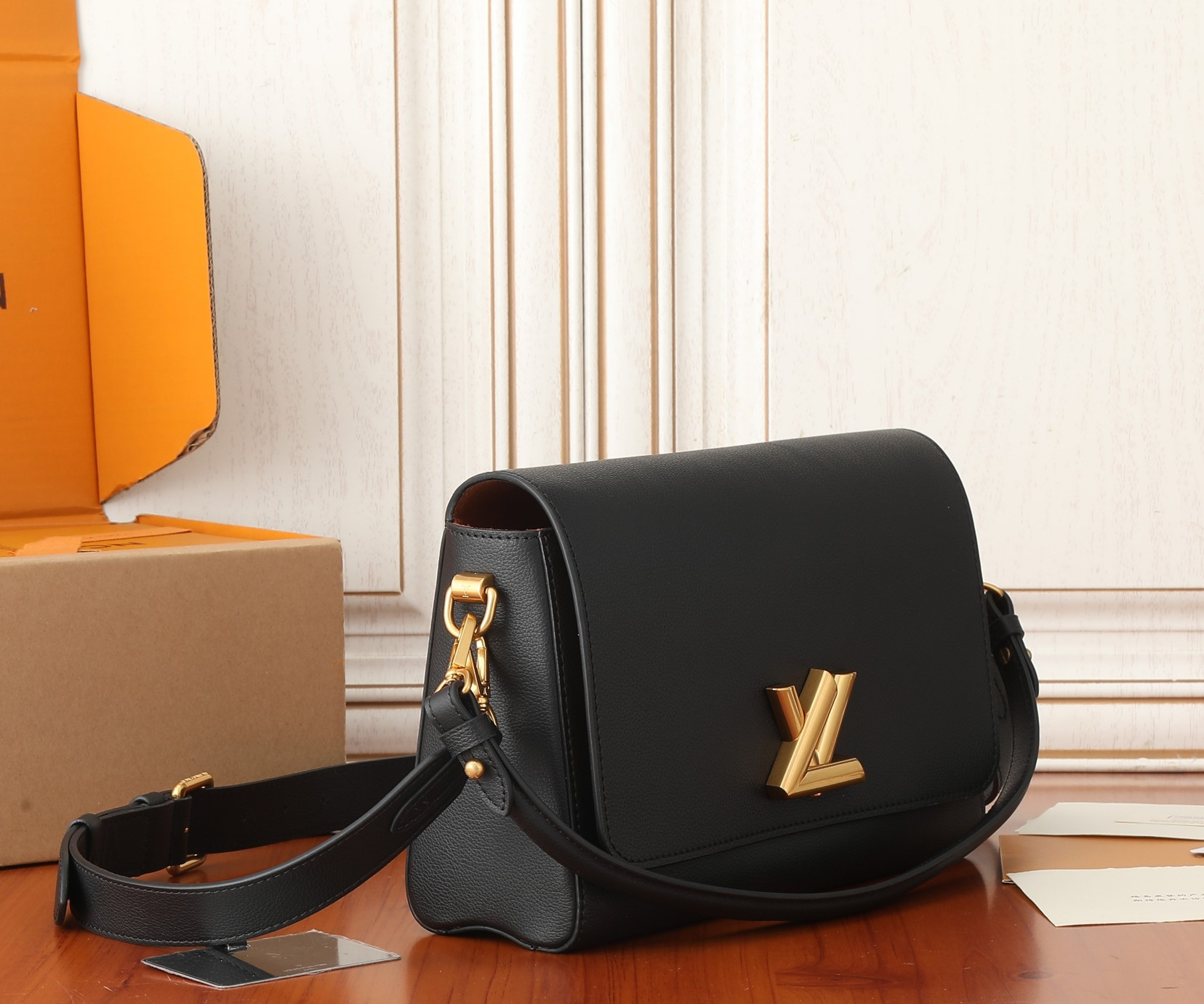 LV Soft Twist M24639 10.6 x 7.5 x 3.5 inches