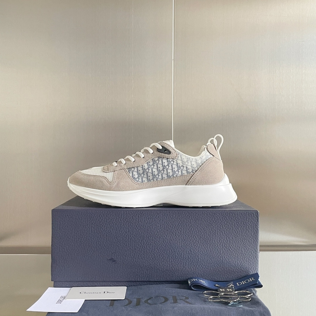 ua D*or b25 runner sneaker