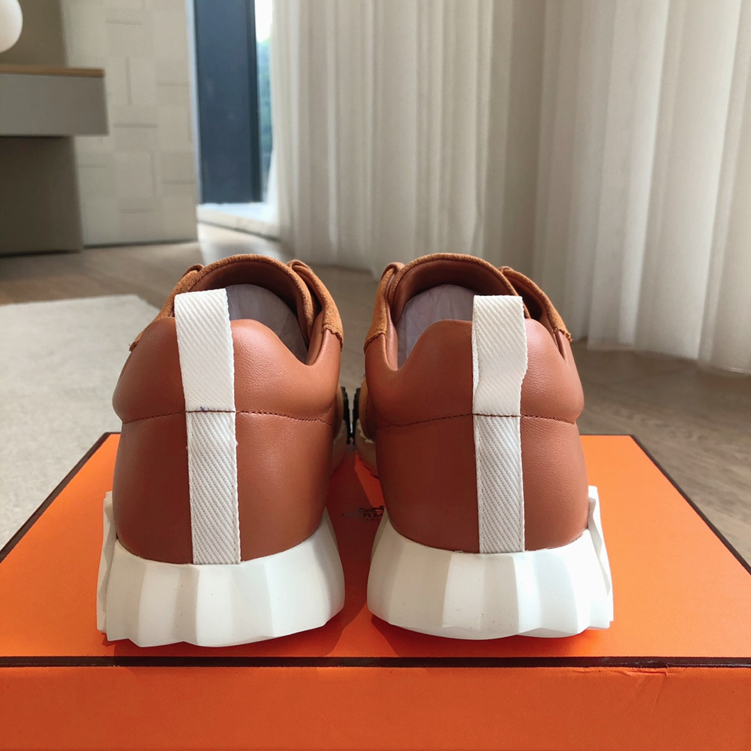 UA Hermès Bouncing Sneaker