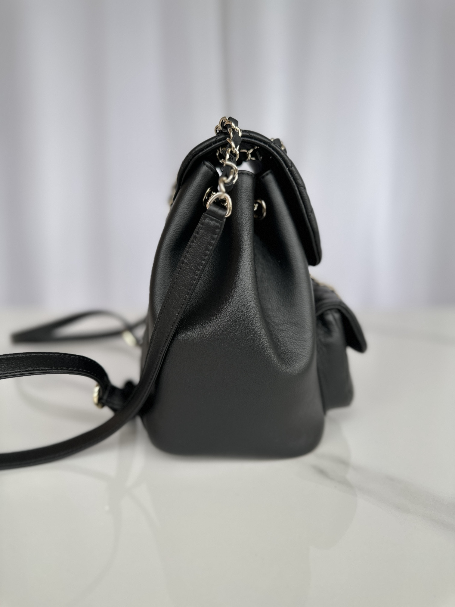 Ch*el backpack 23x21x13cm