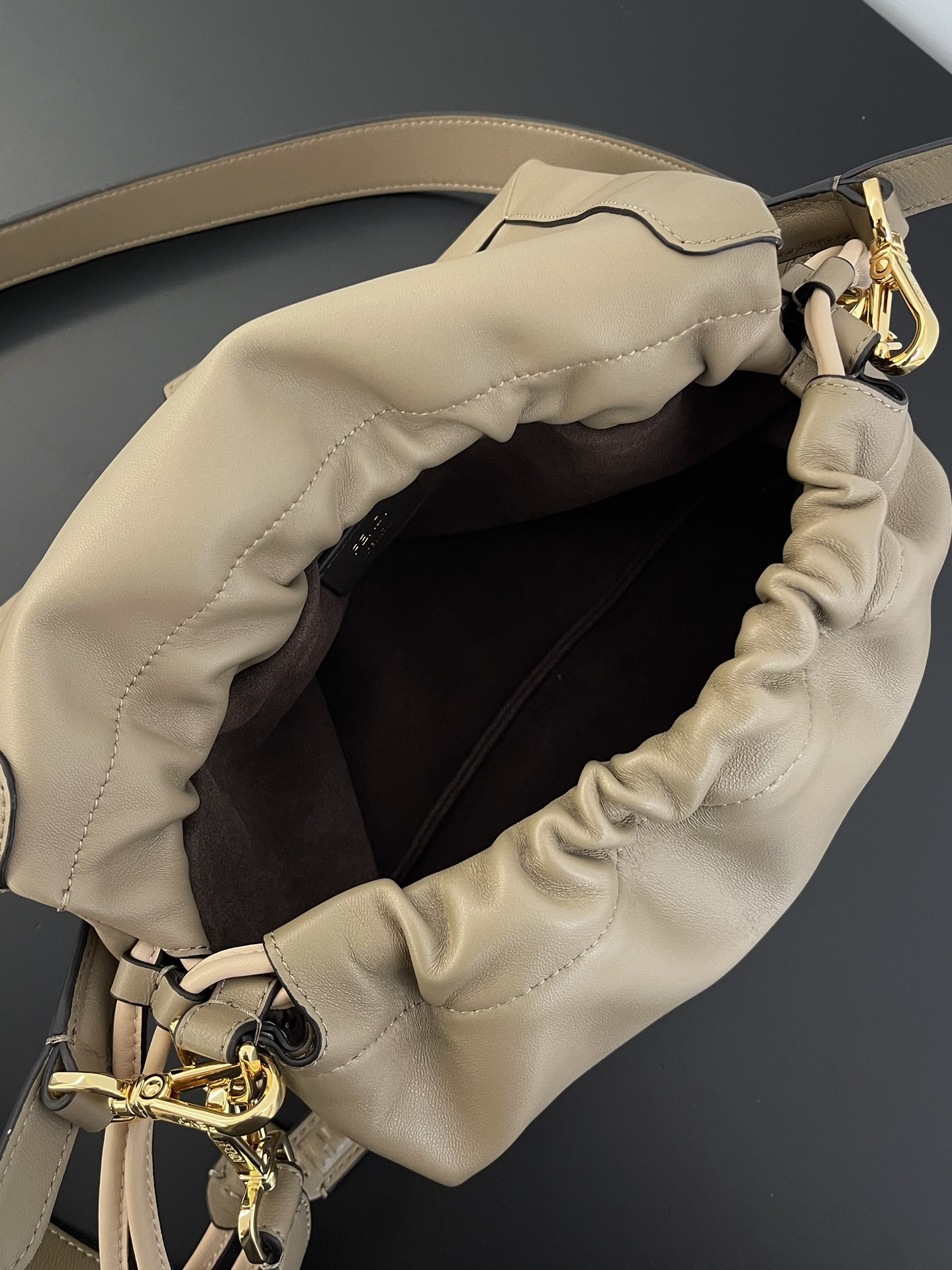 F**di mamma baguette medium 26.5x8.5x18cm