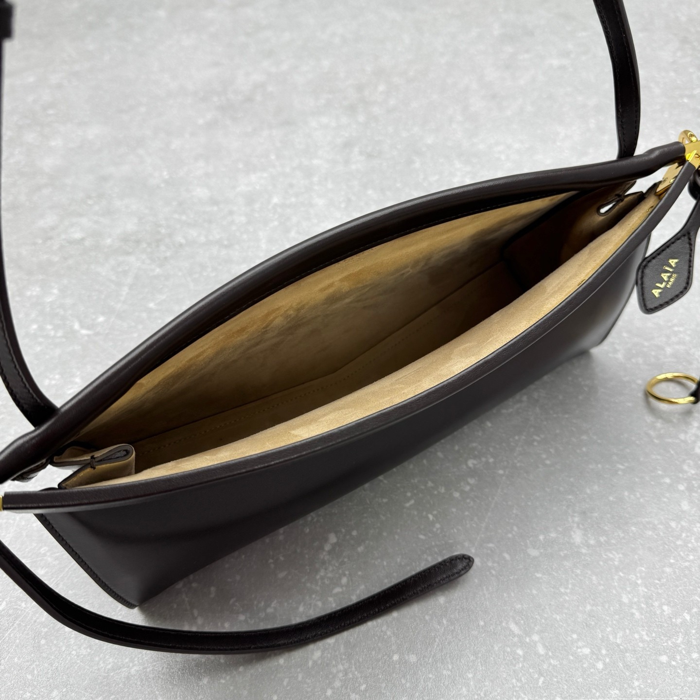 ALAÏA LE CLICK EAST WEST MEDIUM BAG 30x14x9cm