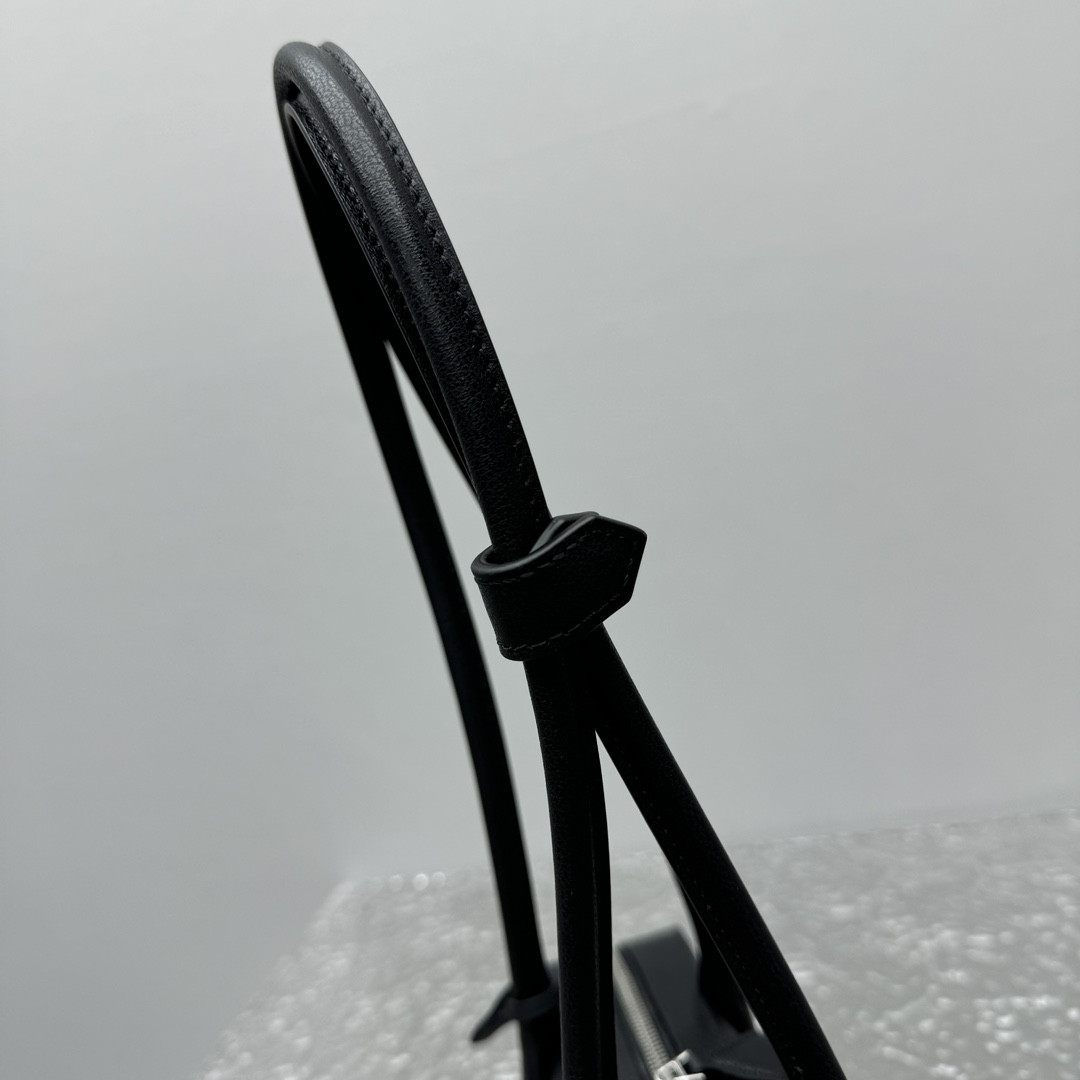 ALAÏA LE TECKEL SMALL BAG 27x9x8cm