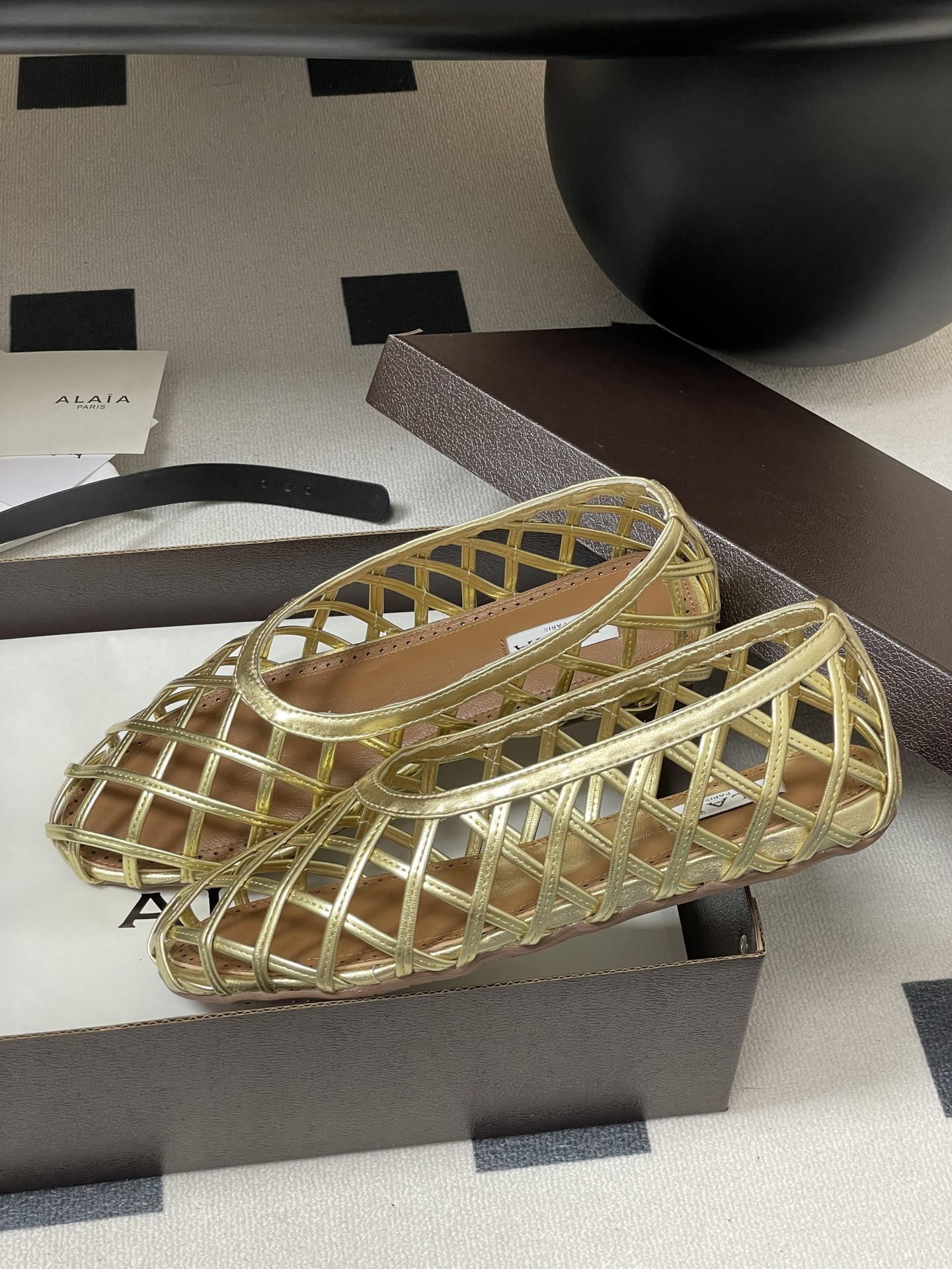 UA Alaïa CAGE BALLET FLATS(Customized Size 7-10 days production time)