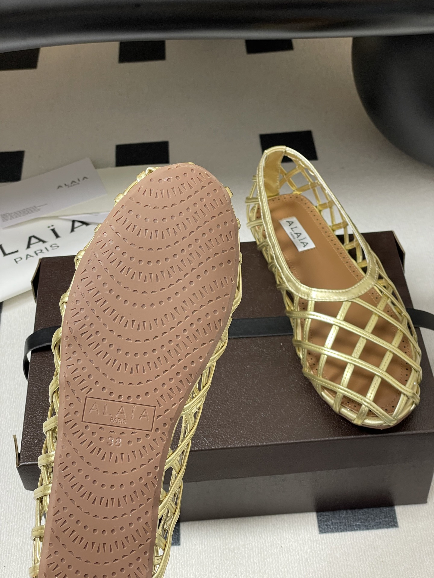 UA Alaïa CAGE BALLET FLATS(Customized Size 7-10 days production time)