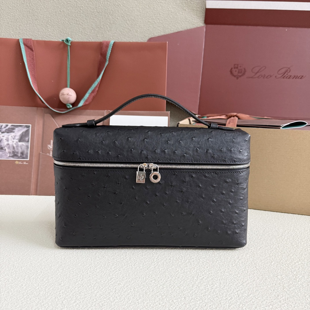 L**o p*ana extra pocket l27 ostrich-grained leather 16x27x10cm