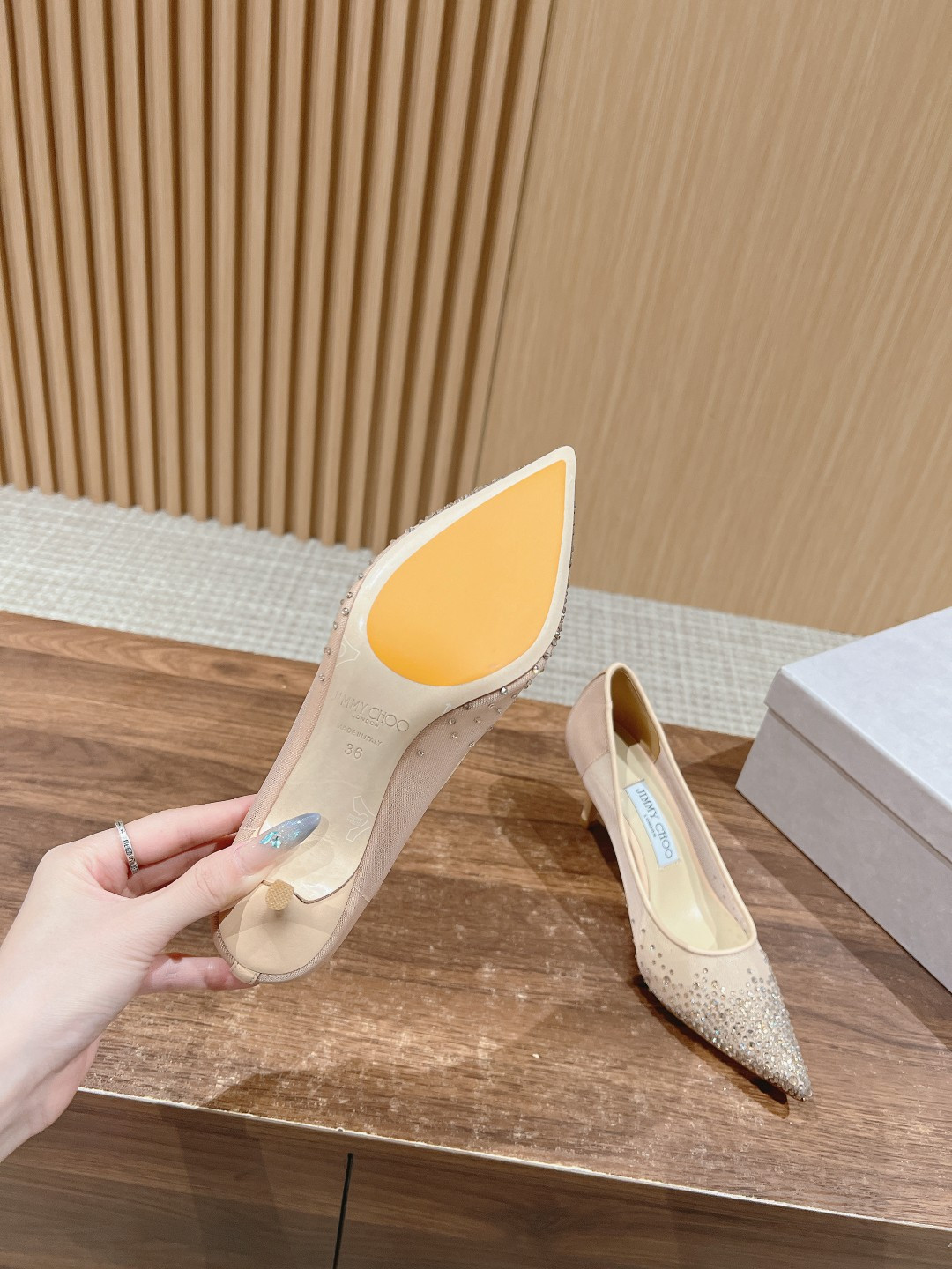 ua Ji*y Ch* pointed pumps 6.5cm