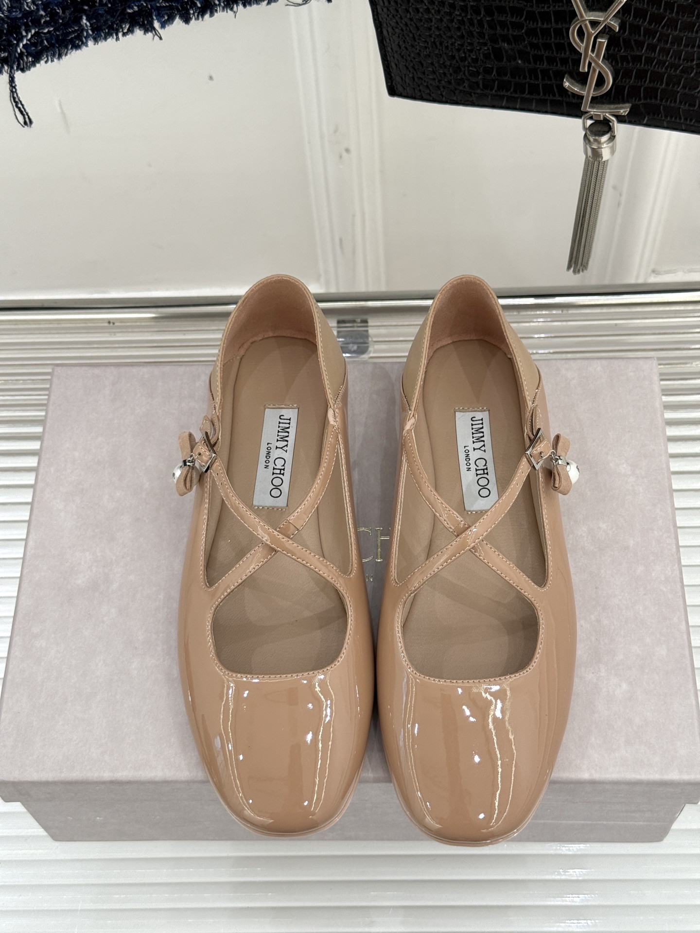 ua Ji*y Ch* eleri ballet flats
